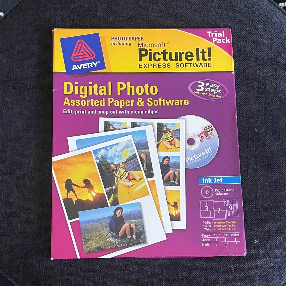 Avery Digital Photo Paper & Software - Purple and Yellow